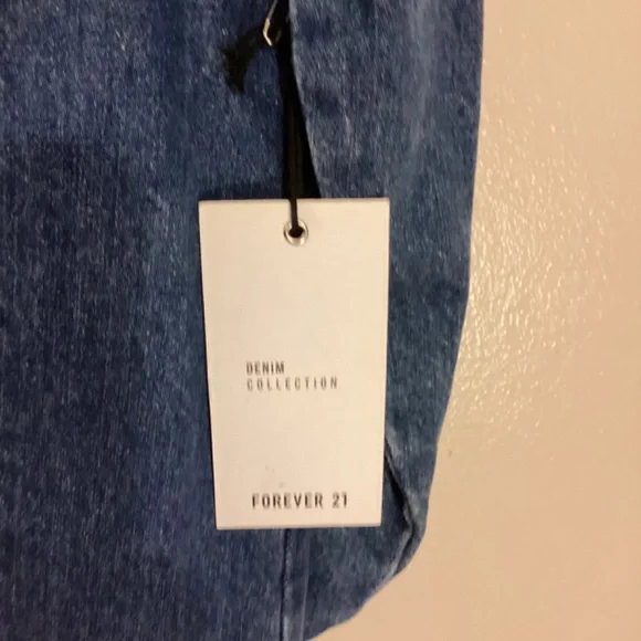 NWT Forever 21 Denim Collection Jacket size small - Picture 4 of 7